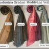 Pashmina Gradasi Berbagai Varian Warna dan Motif Meddyanaveils