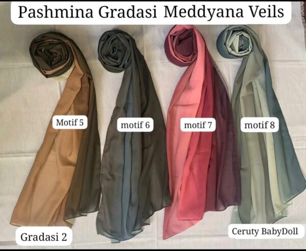 Pashmina Gradasi Berbagai Varian Warna dan Motif Meddyanaveils